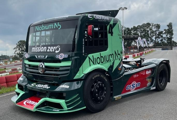 Caminhão VW híbrido estreia nas pistas de corrida gIAFFONE 5
