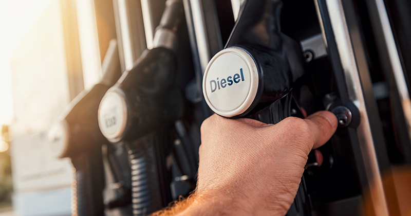 Preço do diesel sobe 0,22% em outubro, com média nacional de R$ 6,392 por litro
