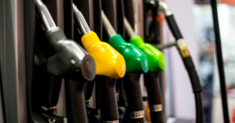 Diesel tem leve alta de 0,14% em novembro e média nacional de R$ 6,401 por litro
