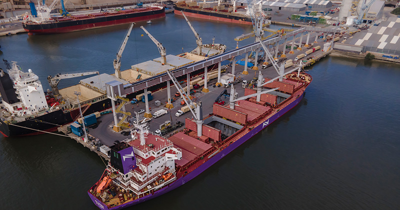 Navios emitem 1/6 dos gases produzidos por caminhões, revela Norsul