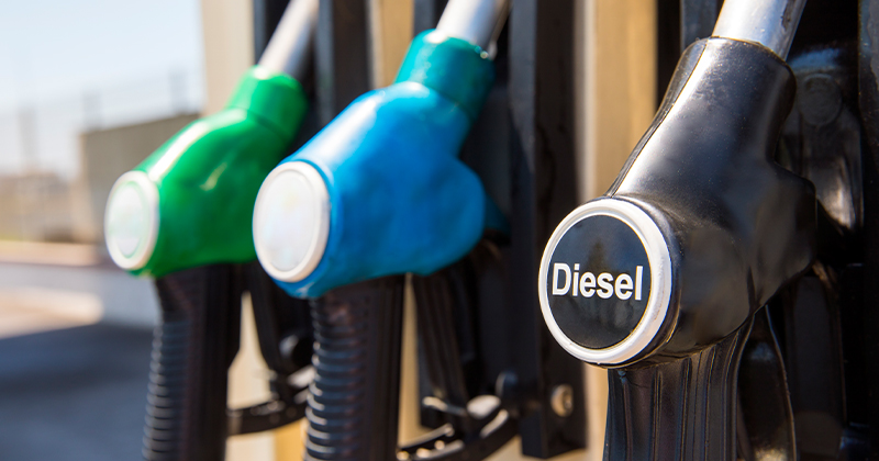 Preço do diesel fecha março em queda